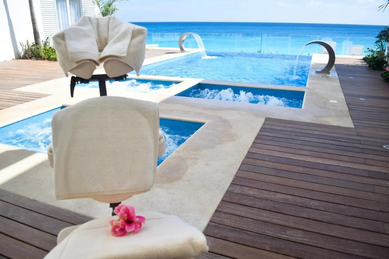 Apartament Nuevo Estudio A Pie De Playa, Vistas Increibles, Alberca, Gym Jacuzi, Seguridad, 3503 Cancún