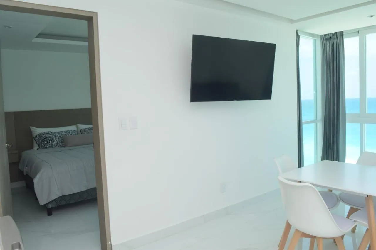Nuevo Estudio A Pie De Playa, Vistas Increibles, Alberca, Gym Jacuzi, Seguridad, 3503 Cancún Apartament