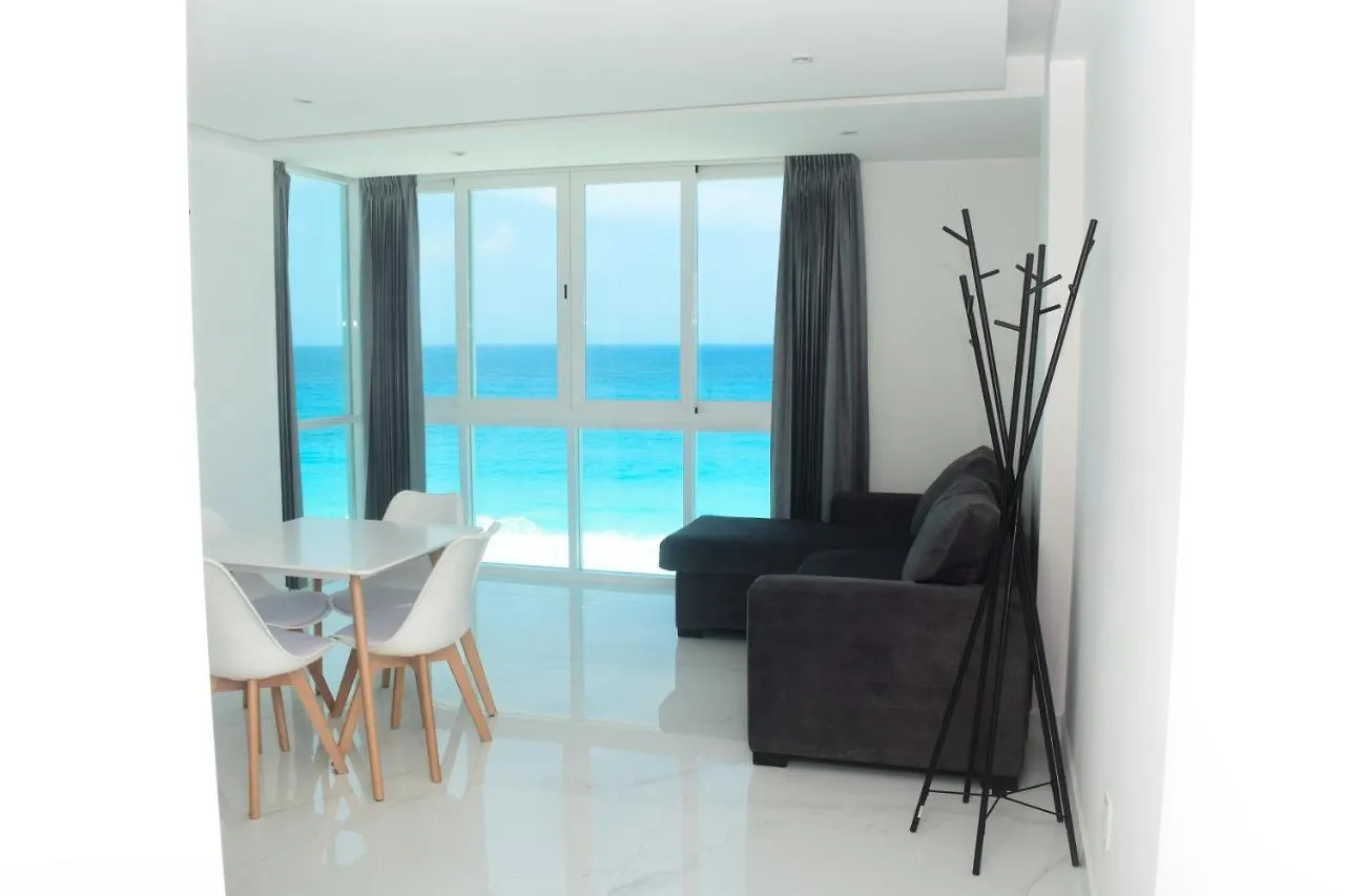 Nuevo Estudio A Pie De Playa, Vistas Increibles, Alberca, Gym Jacuzi, Seguridad, 3503 Cancún