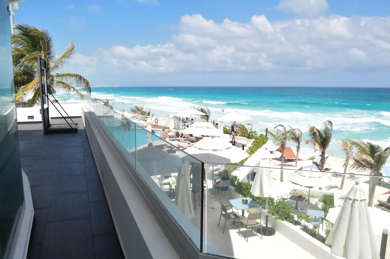 Nuevo Estudio A Pie De Playa, Vistas Increibles, Alberca, Gym Jacuzi, Seguridad, 3503 Cancún 0*,